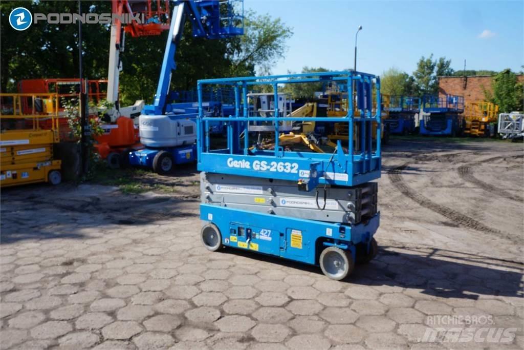 Genie 2632 Šķerveida pacēlāji