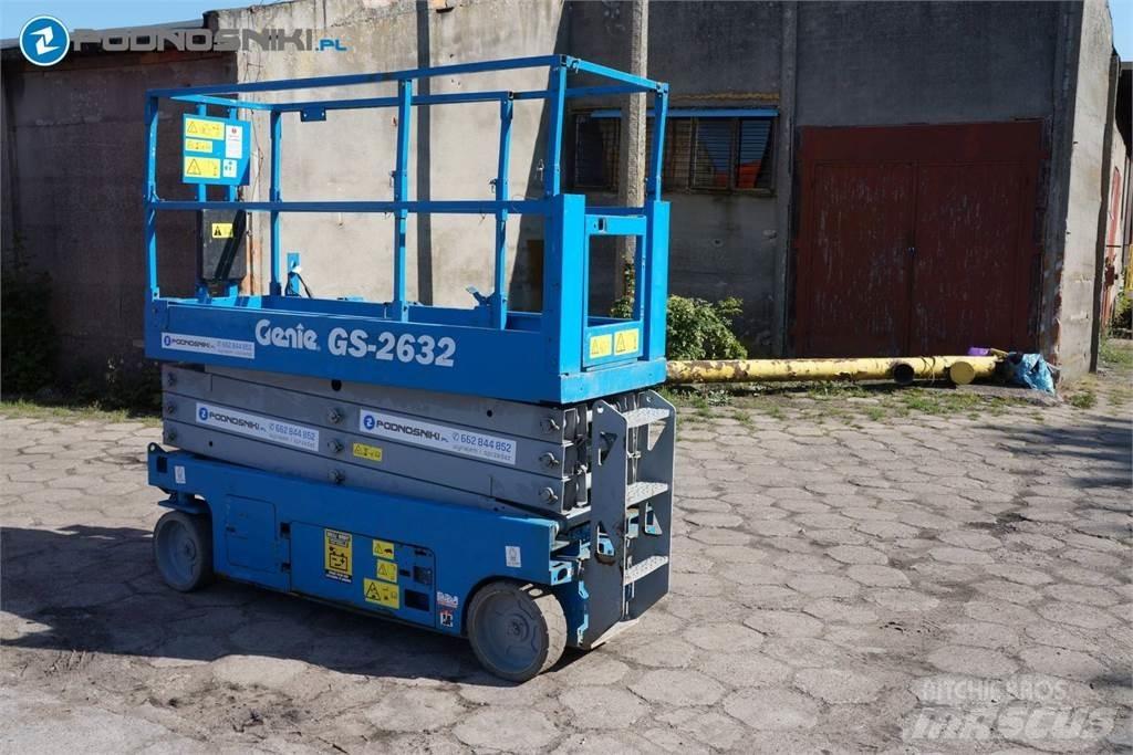 Genie 2632 Šķerveida pacēlāji