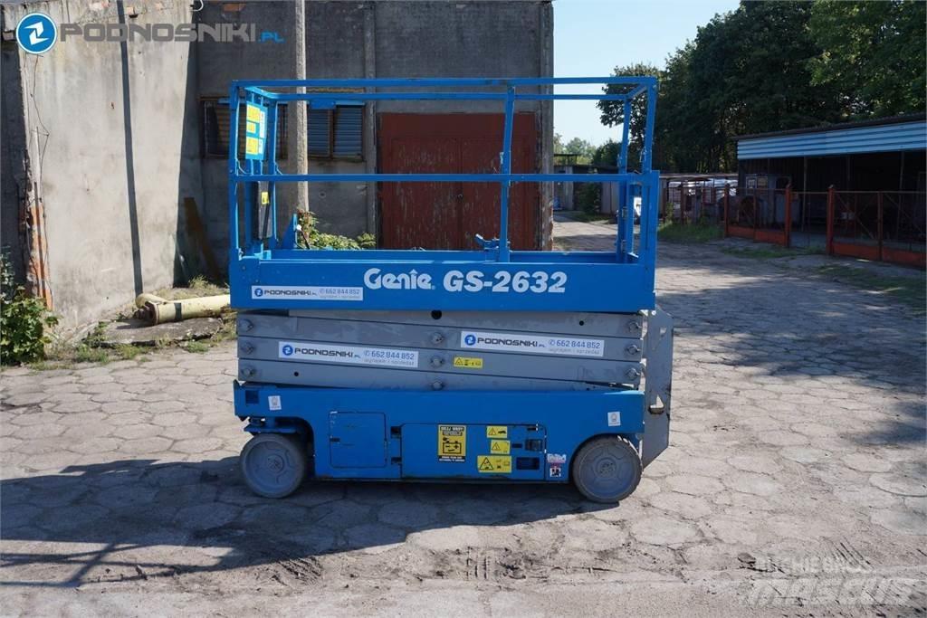 Genie 2632 Šķerveida pacēlāji