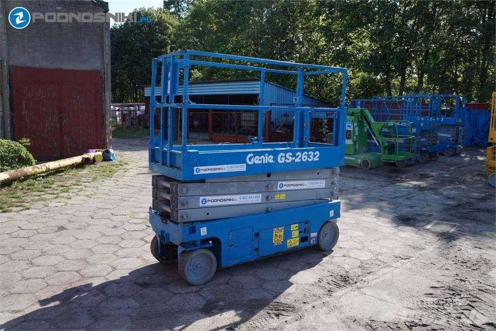 Genie 2632 Šķerveida pacēlāji