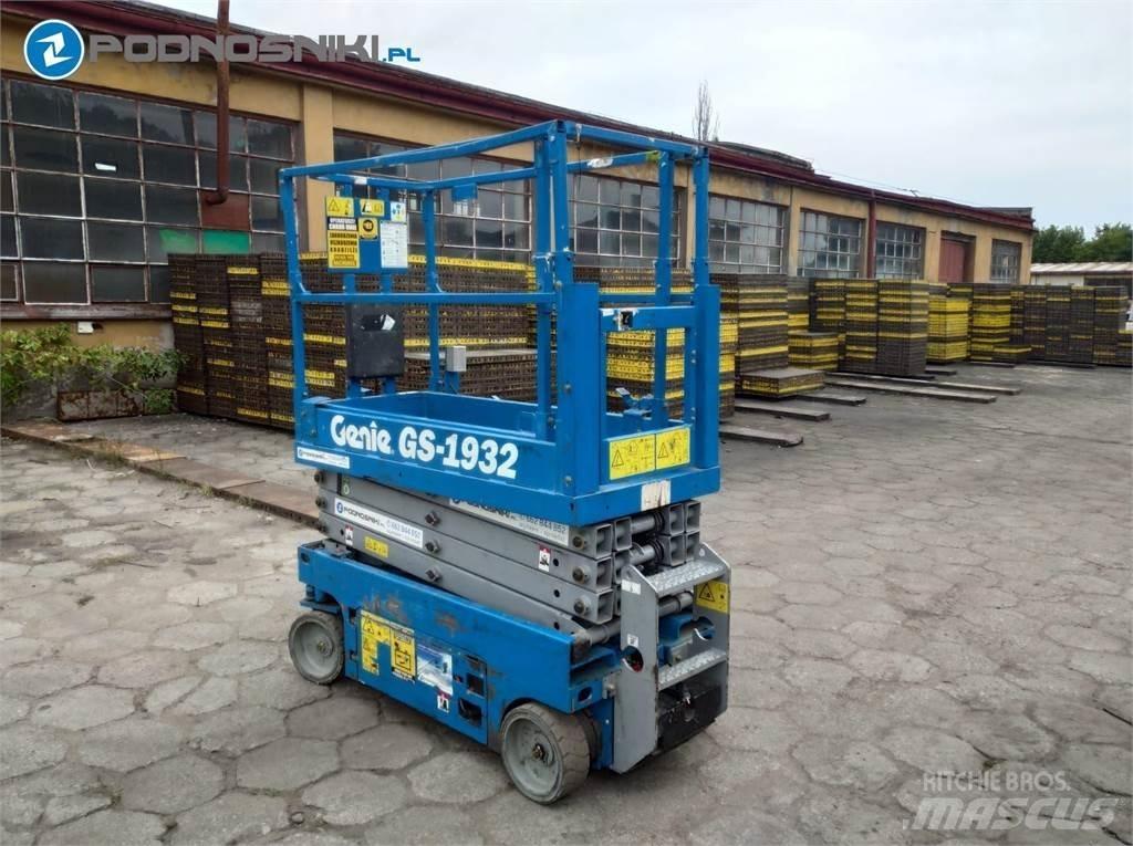 Genie 3219 Šķerveida pacēlāji