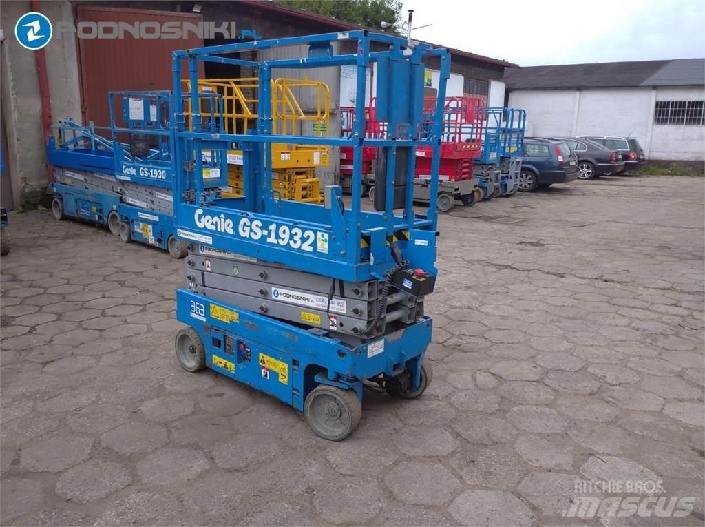 Genie 3219 Šķerveida pacēlāji