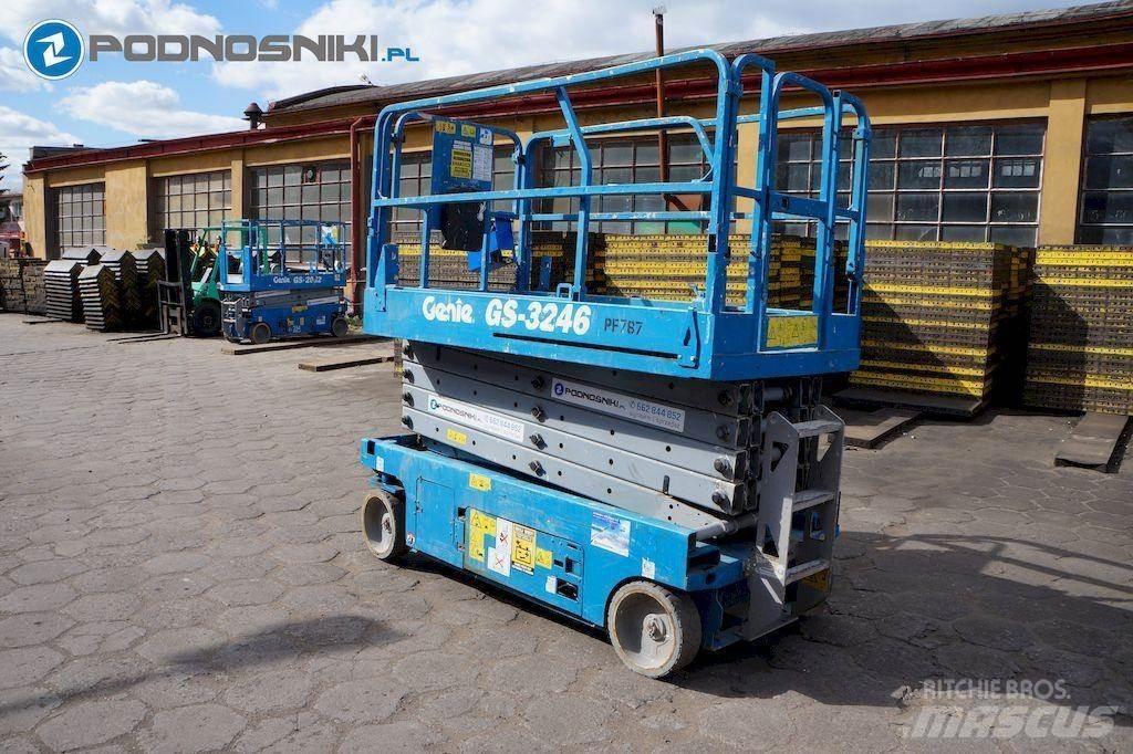 Genie 3246 Šķerveida pacēlāji