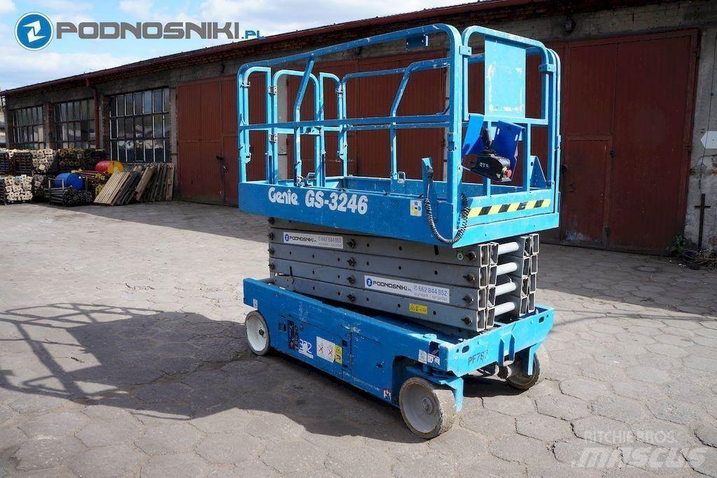 Genie 3246 Šķerveida pacēlāji