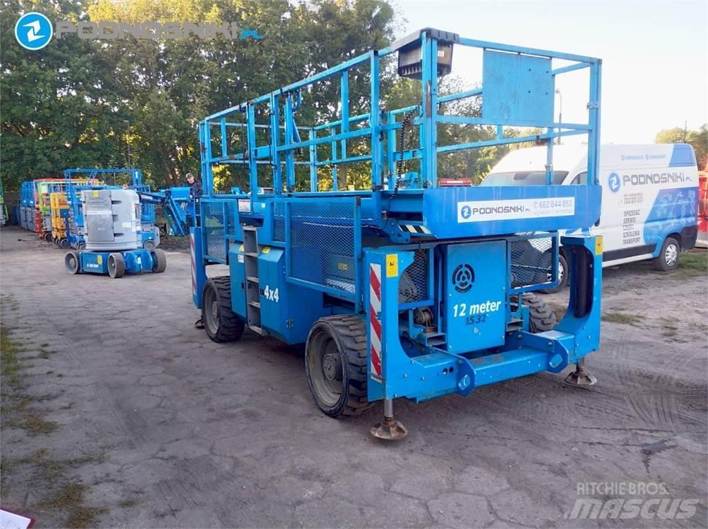 Genie 3390 Šķerveida pacēlāji