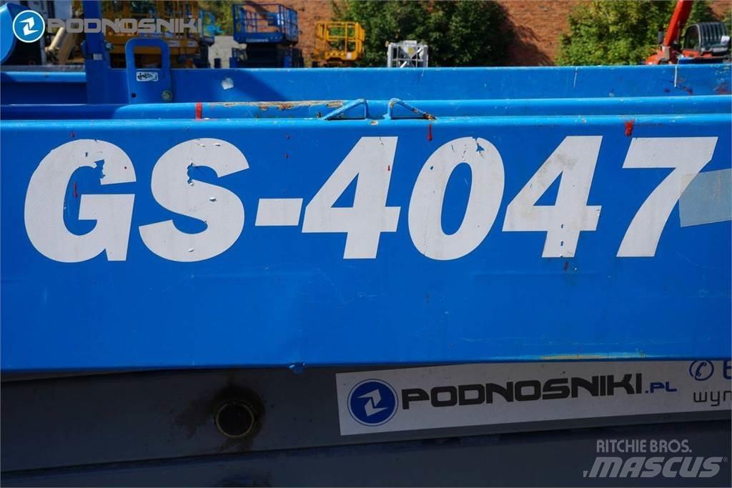 Genie 4047 Šķerveida pacēlāji