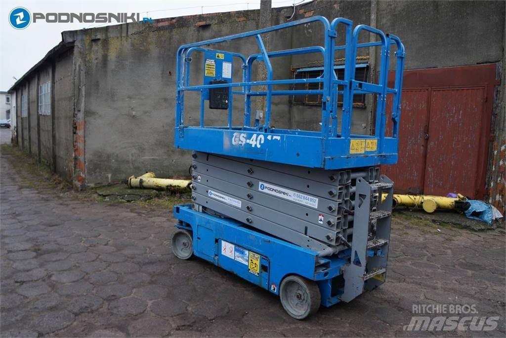 Genie 4047 Šķerveida pacēlāji