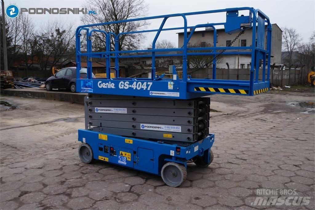 Genie 4047 Šķerveida pacēlāji
