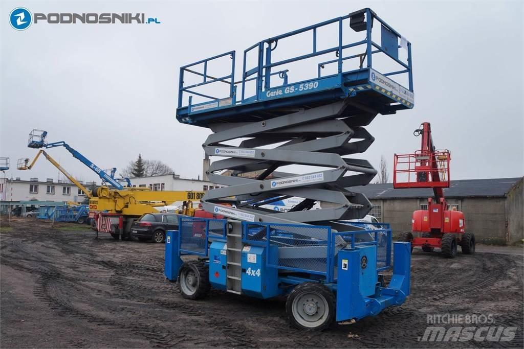 Genie 5390 Šķerveida pacēlāji