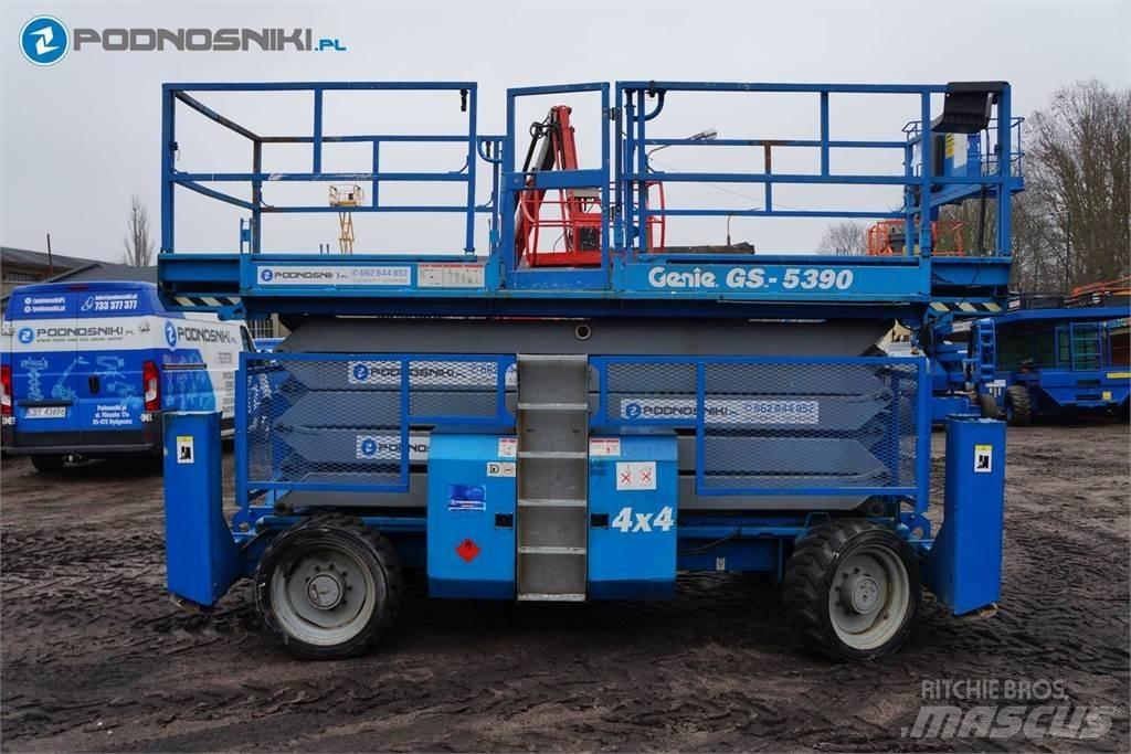 Genie 5390 Šķerveida pacēlāji