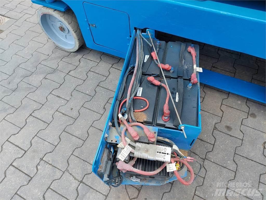 Genie GS-3246 Šķerveida pacēlāji