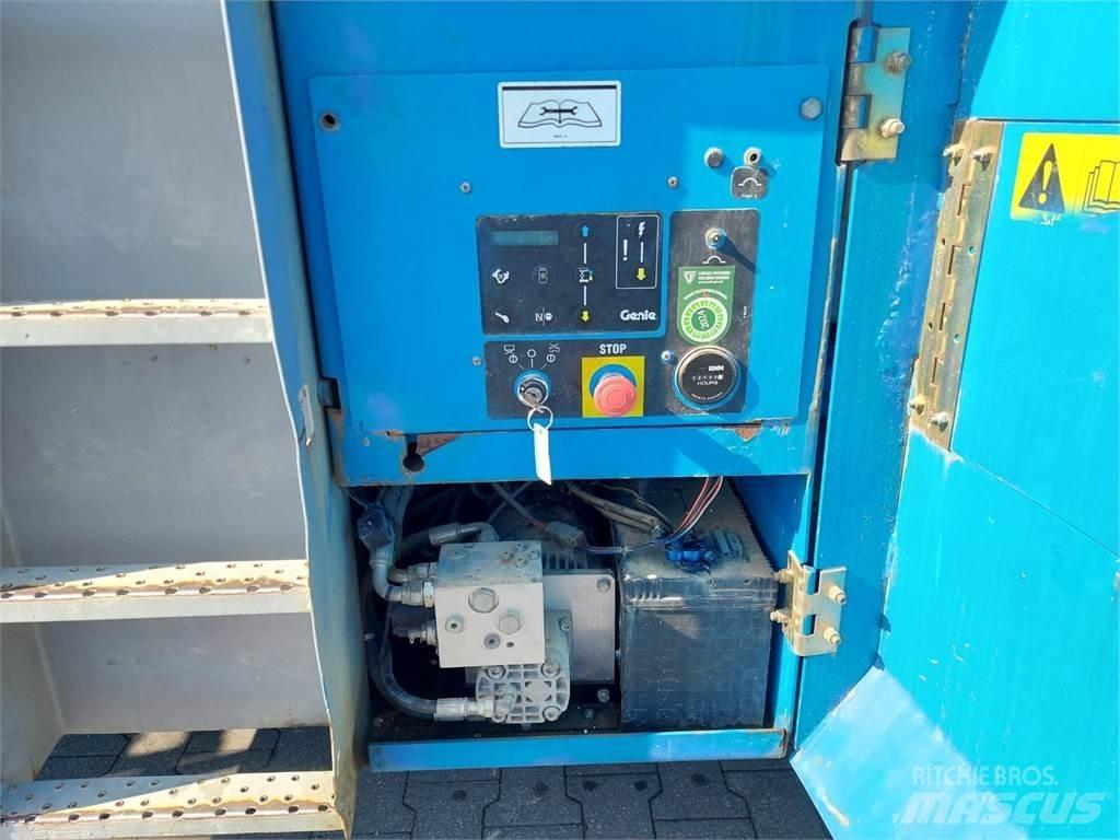 Genie GS-3390 Šķerveida pacēlāji