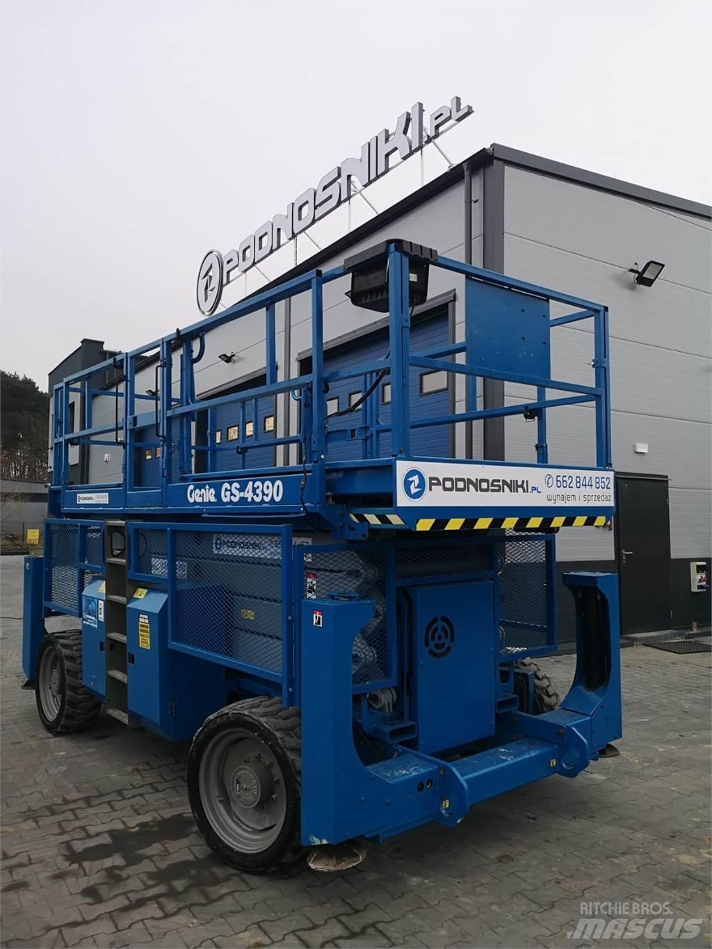 Genie GS-4390 Šķerveida pacēlāji
