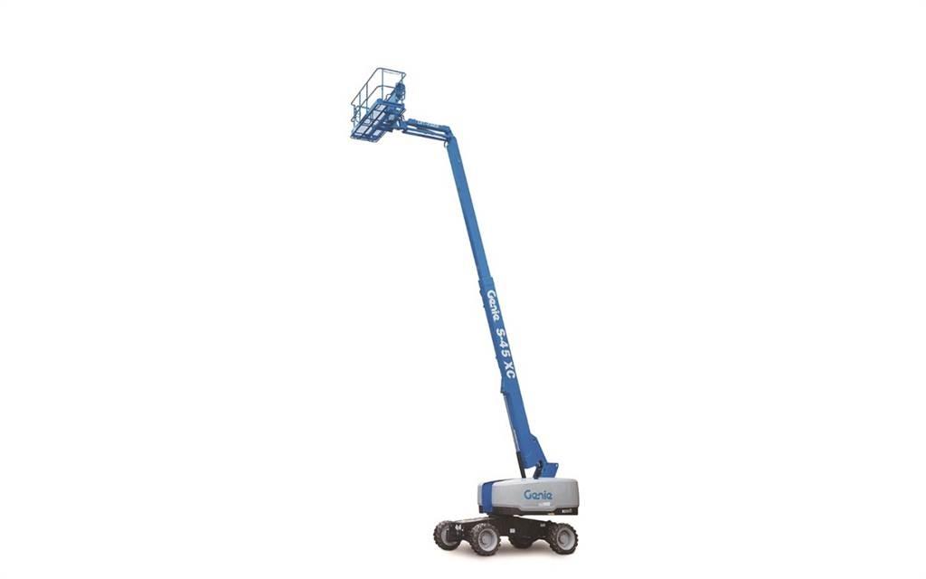 Genie S-45 XC Teleskopiskie pacēlāji