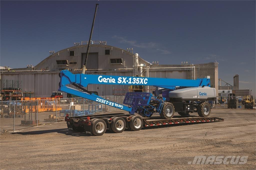 Genie SX-135 XC Teleskopiskie pacēlāji