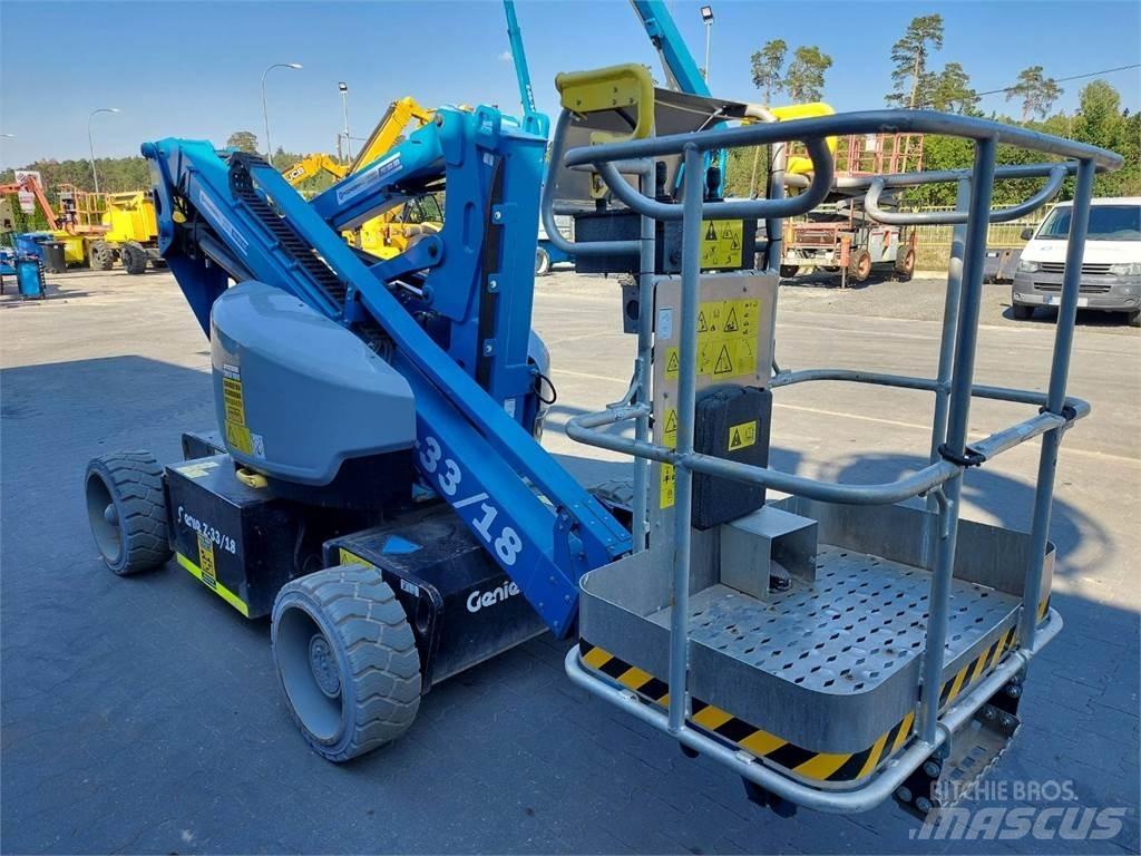Genie Z-33/18 Strēles pacēlāji