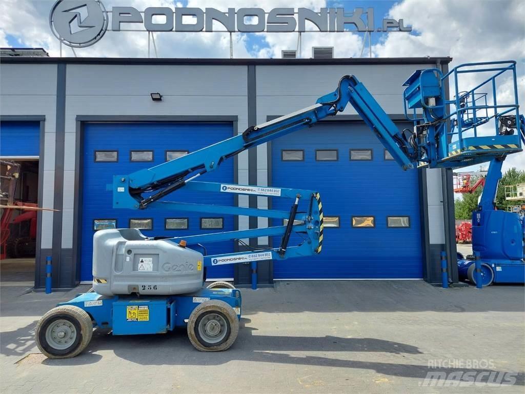Genie Z-45/25J DC Strēles pacēlāji