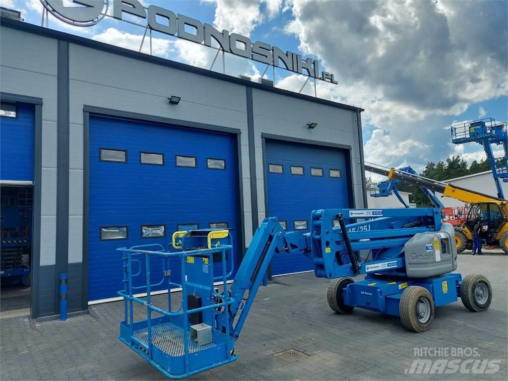 Genie Z-45/25J DC Strēles pacēlāji