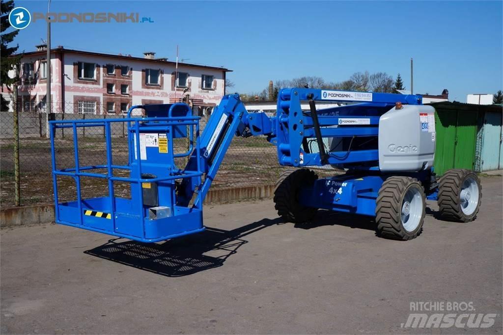 Genie Z45/25J Strēles pacēlāji