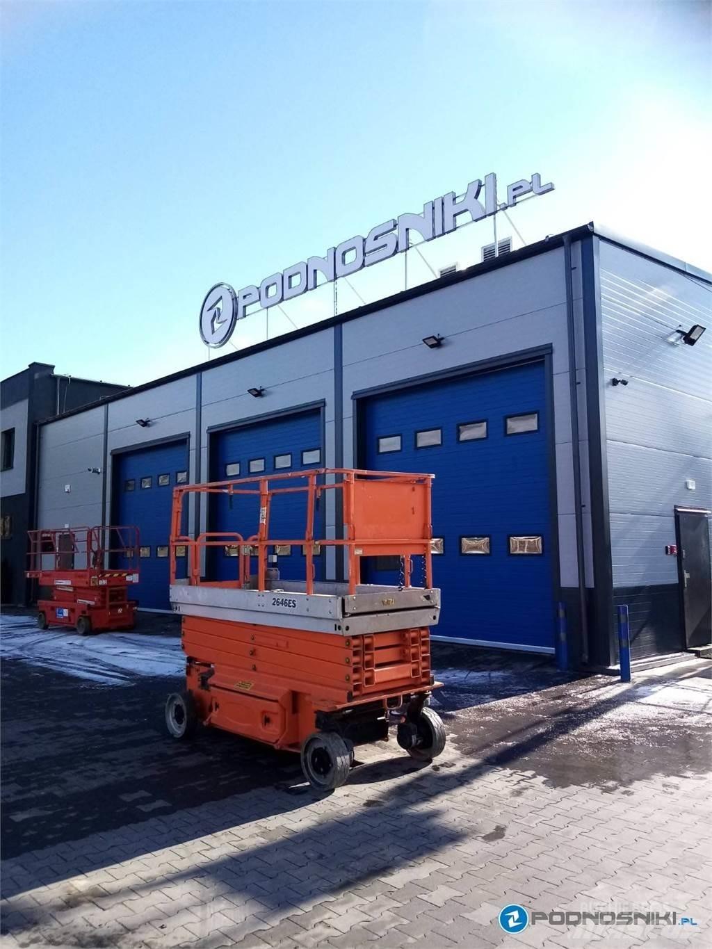 JLG 2646ES Šķerveida pacēlāji