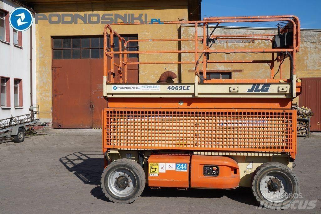 JLG 4069 Šķerveida pacēlāji
