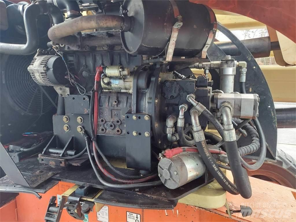 JLG 450AJ Strēles pacēlāji