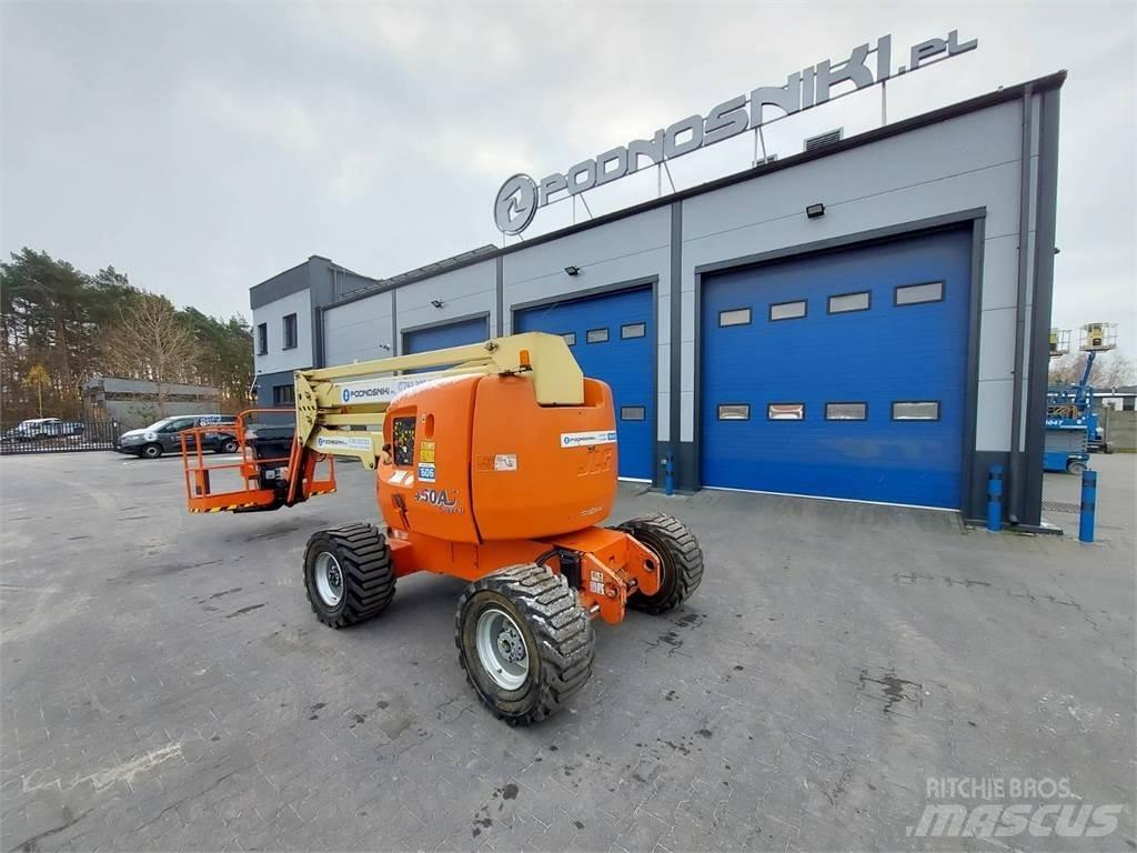 JLG 450AJ Strēles pacēlāji