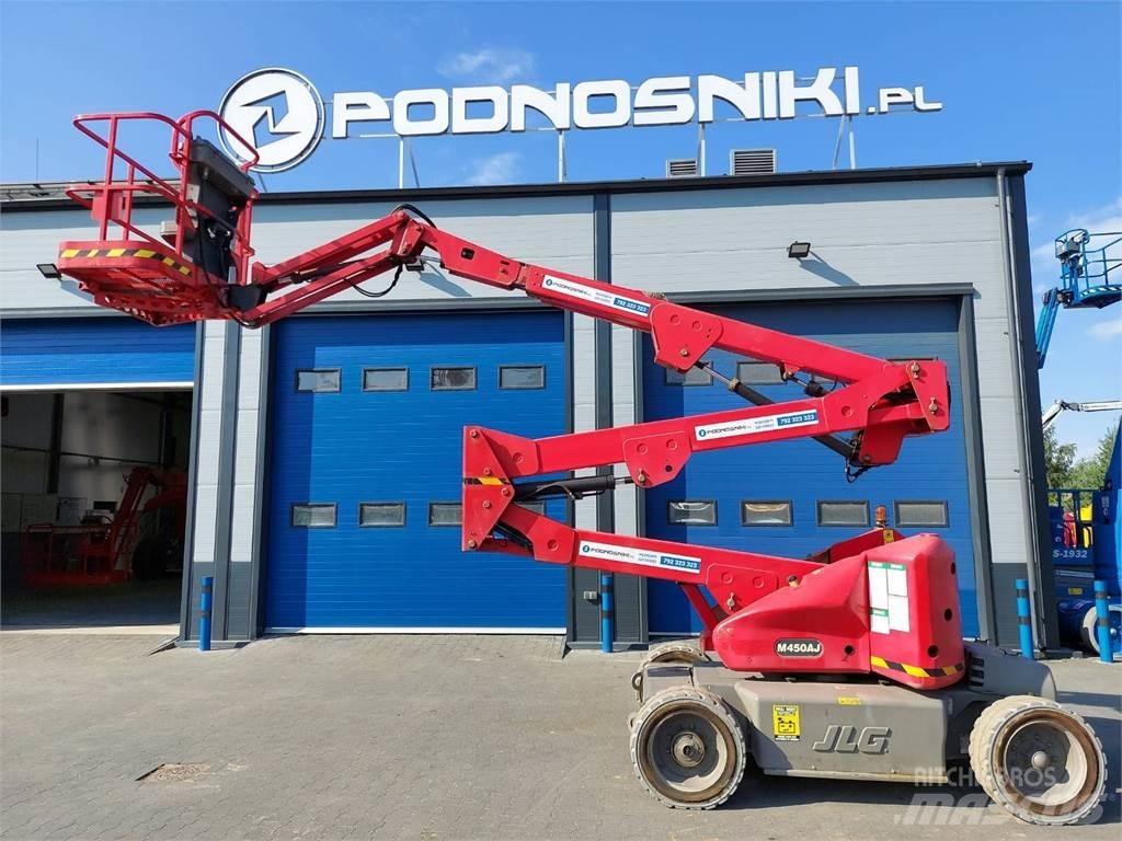 JLG M450AJ Strēles pacēlāji