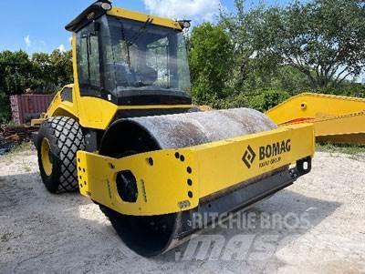 Bomag BW213DH-5 Būvniecība- Citi