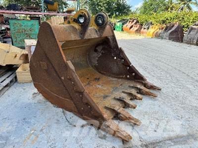 CAT 352 Kāpurķēžu ekskavatori