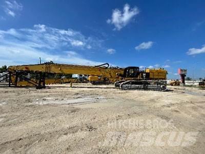 CAT 390FL UHD Demontāžas ekskavators
