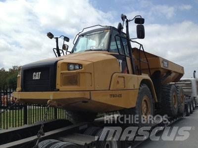 CAT 725C Artikulētie pašizgāzēji