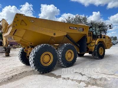 CAT 730-04A Artikulētie pašizgāzēji