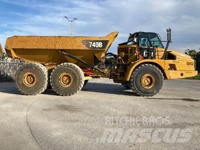 CAT 740B Artikulētie pašizgāzēji