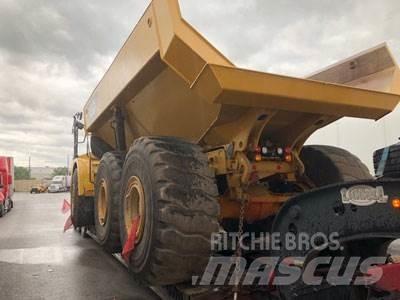 CAT 745C Artikulētie pašizgāzēji