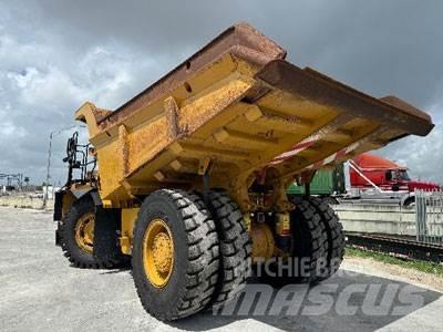 CAT 770G Karjeras kravas automašīnas