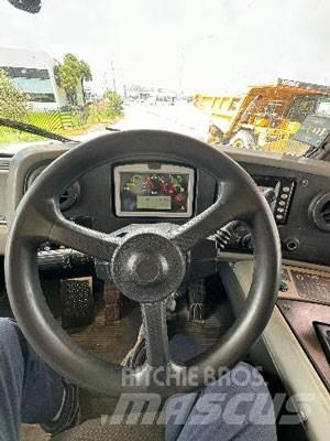 CAT 770G Karjeras kravas automašīnas