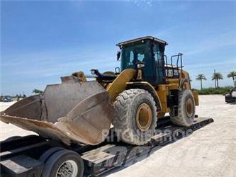 CAT 950M Iekrāvēji uz riteņiem