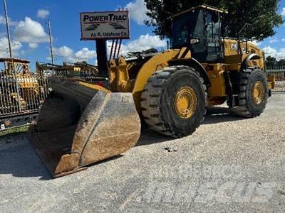 CAT 980M Iekrāvēji uz riteņiem