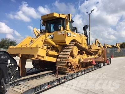CAT D8T Kāpurķēžu buldozeri