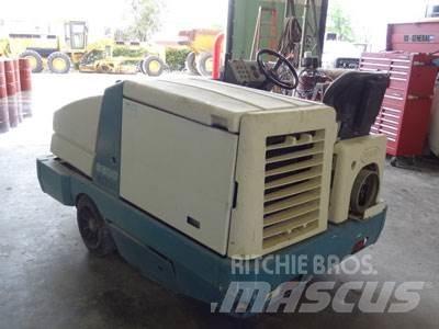 Tennant 6600LP Ielu tīrīšanas mašīnas