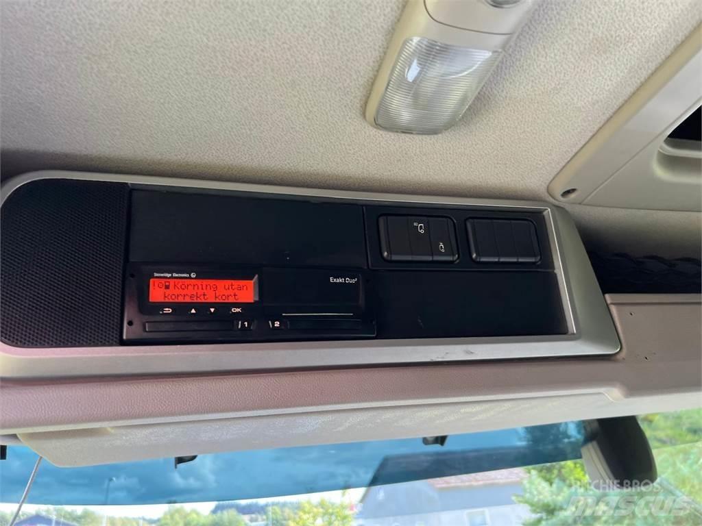 DAF CF530 6x2*4 Kabeļu pacēlājs nomontējamām kravas mašīnām