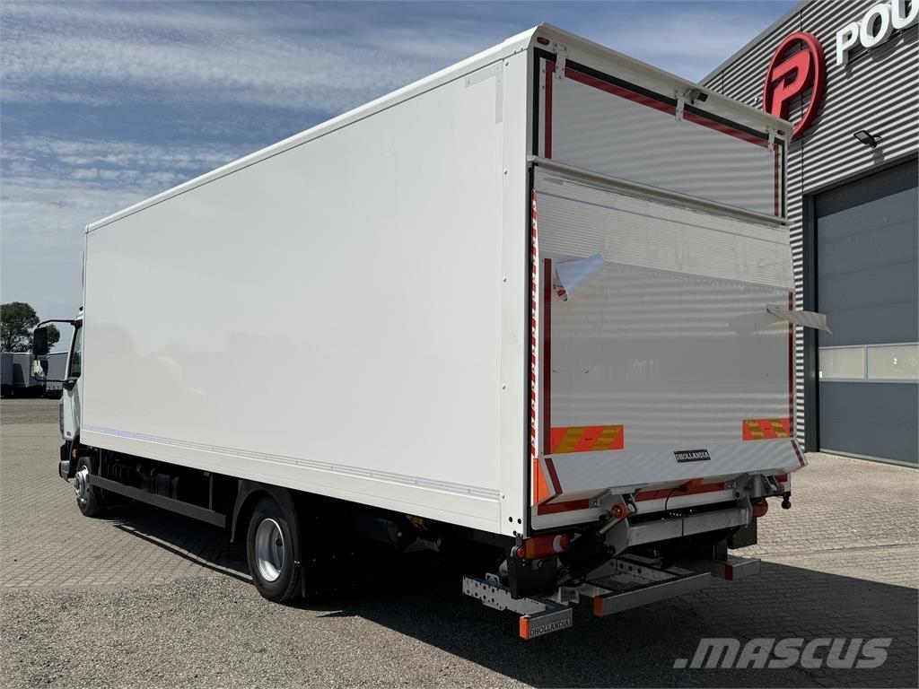 DAF XB 230 m. lift Furgons