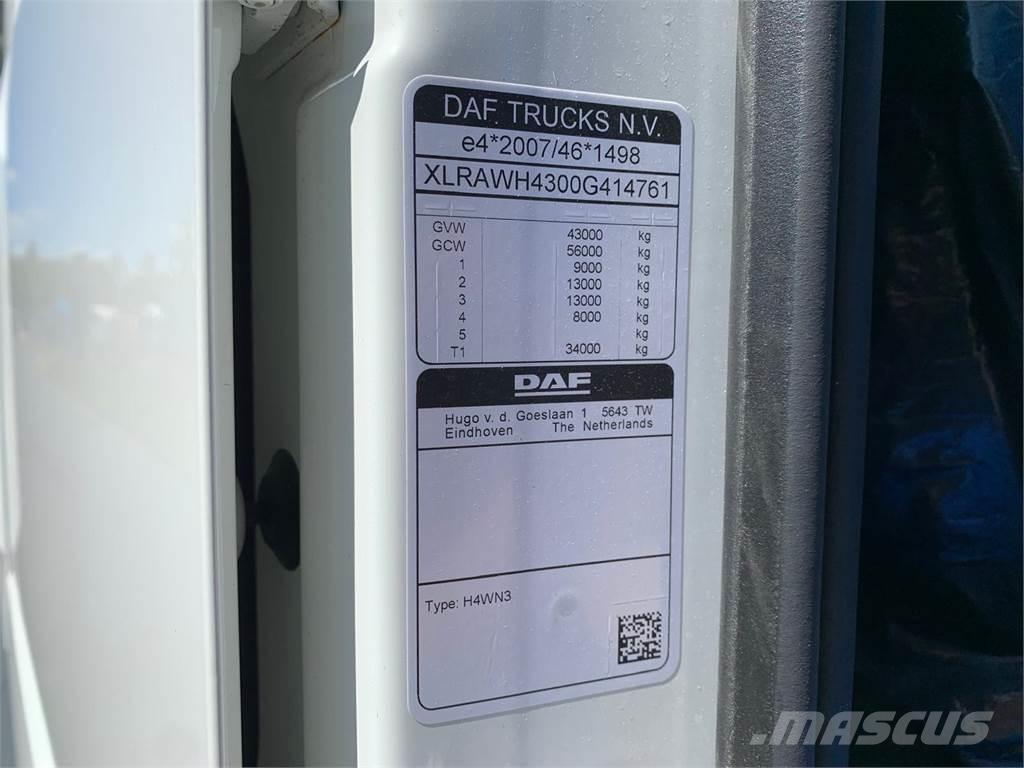 DAF XF 430 8x4*4 Šasija ar kabīni