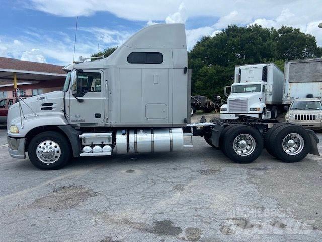 Mack CXU613 Vilcēji