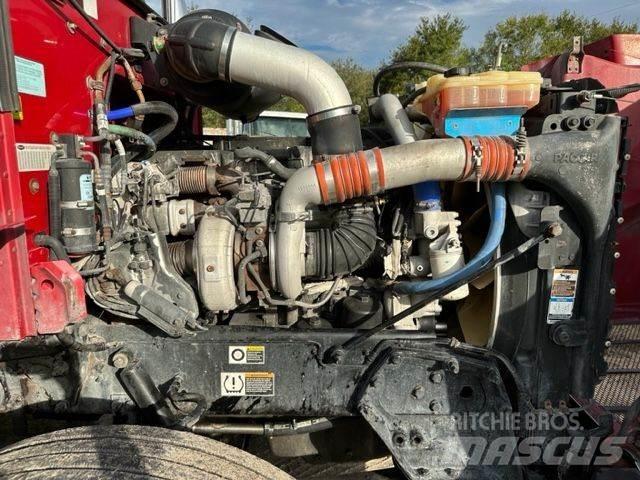 Peterbilt 384 Vilcēji