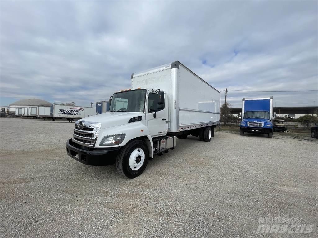 Hino 268 Furgons