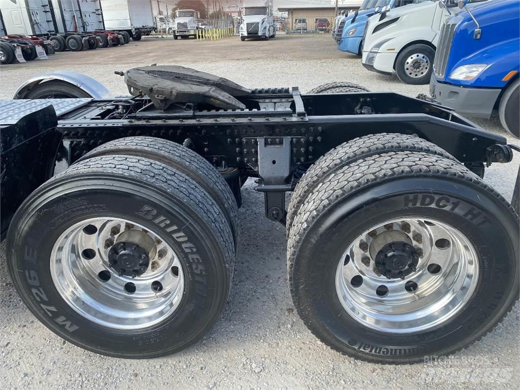 Mack GRANITE Vilcēji
