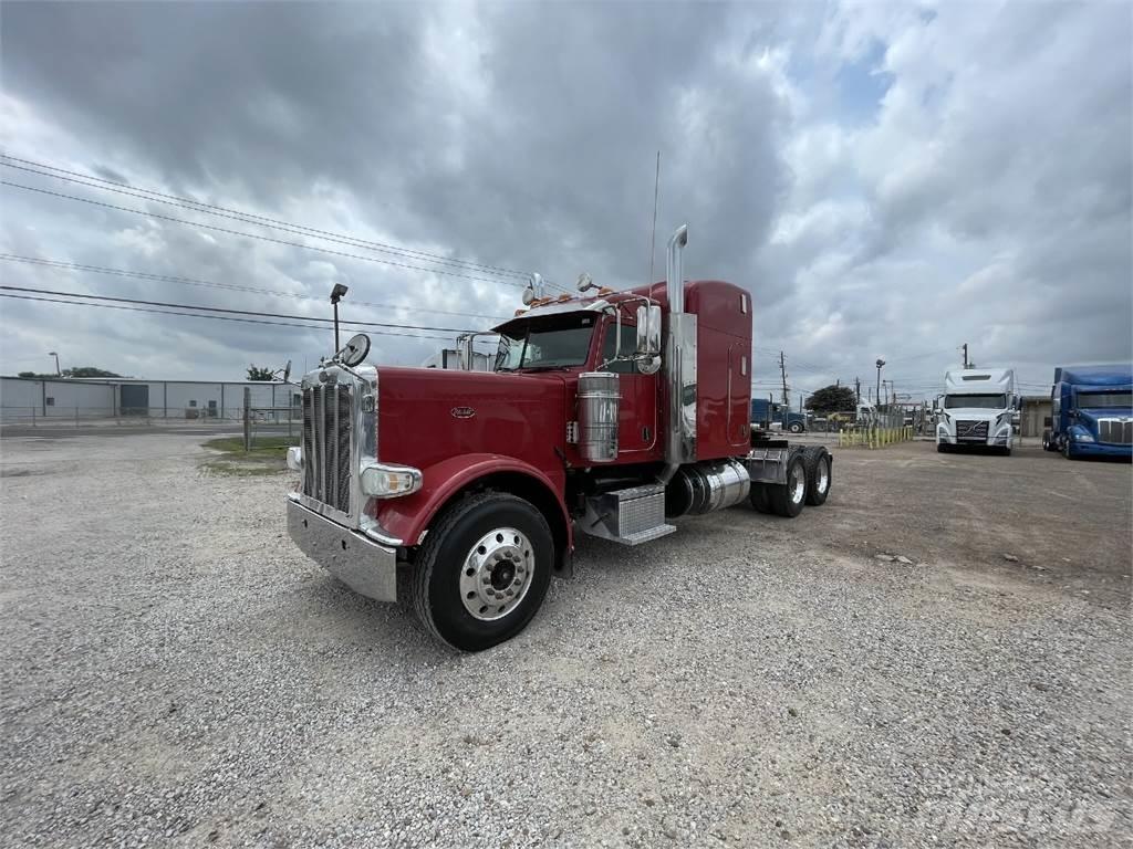 Peterbilt 389 Vilcēji