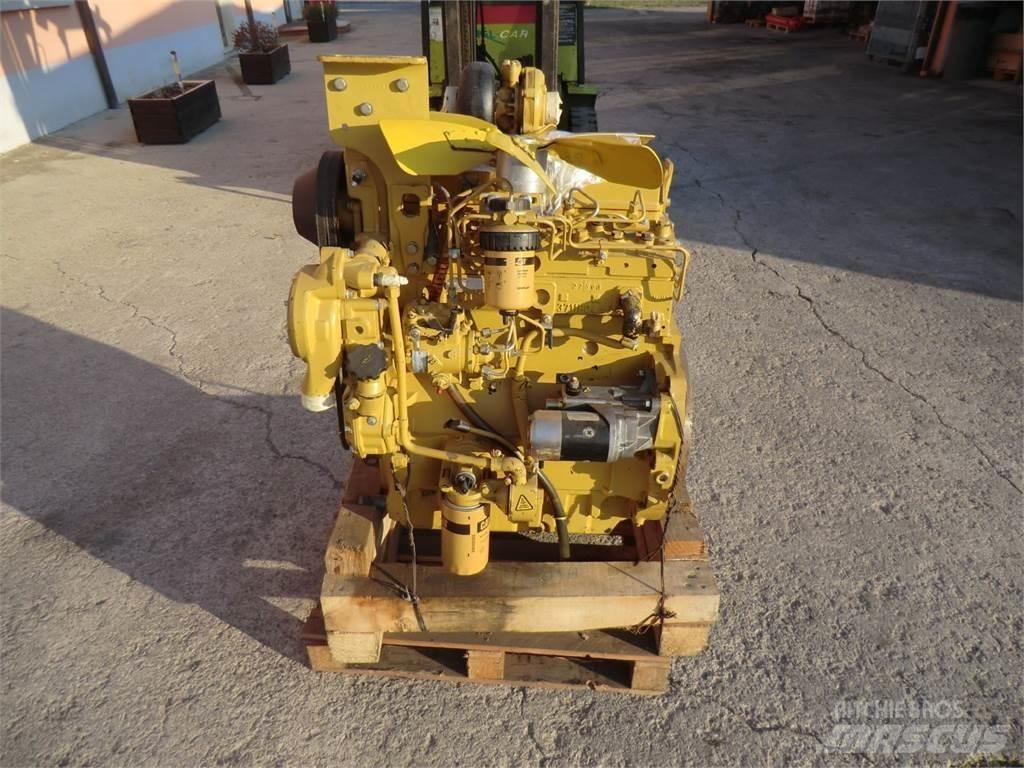 CAT 3054 Dzinēji